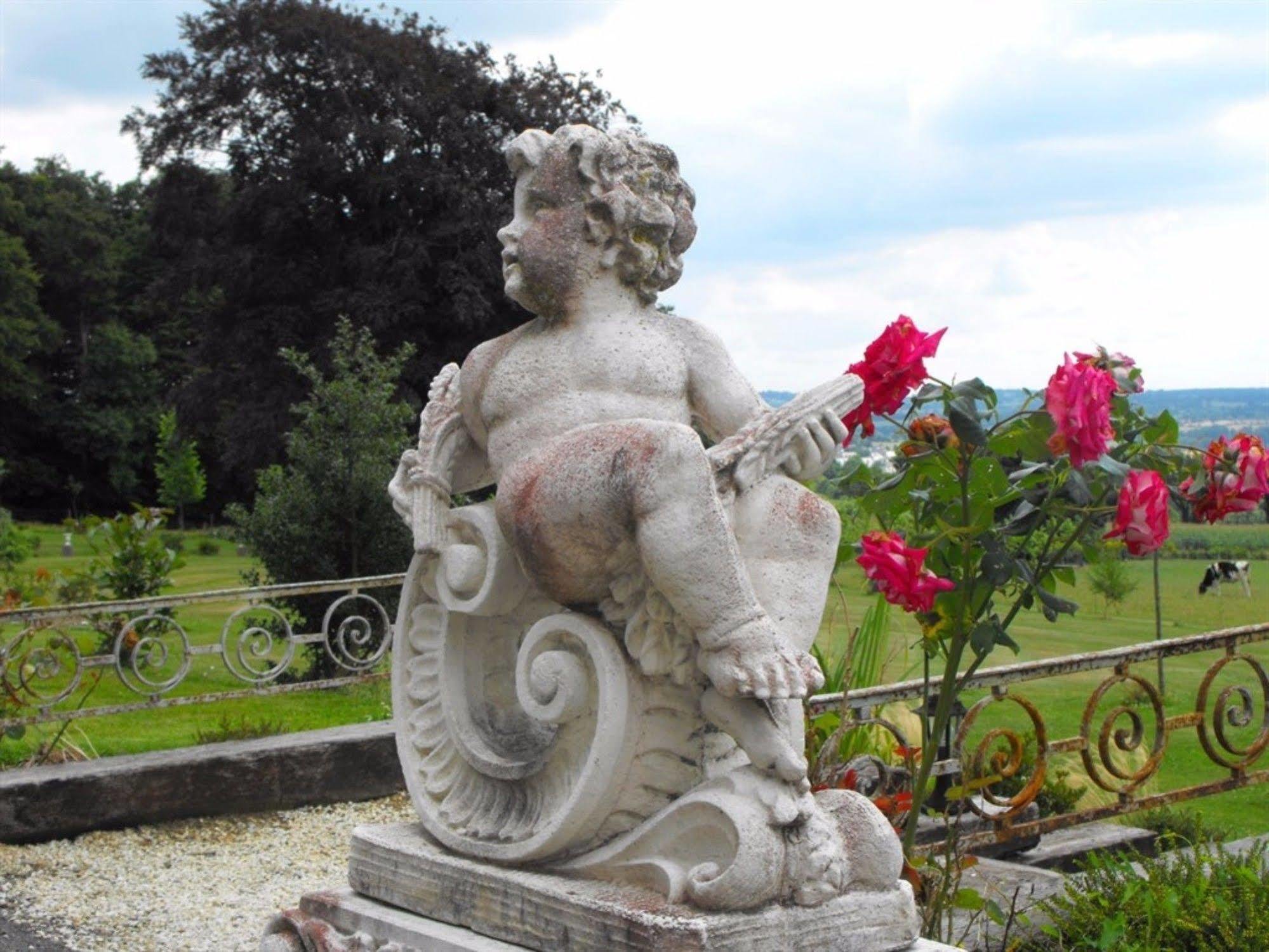 Chateau De Montbrault Fleurigné エクステリア 写真